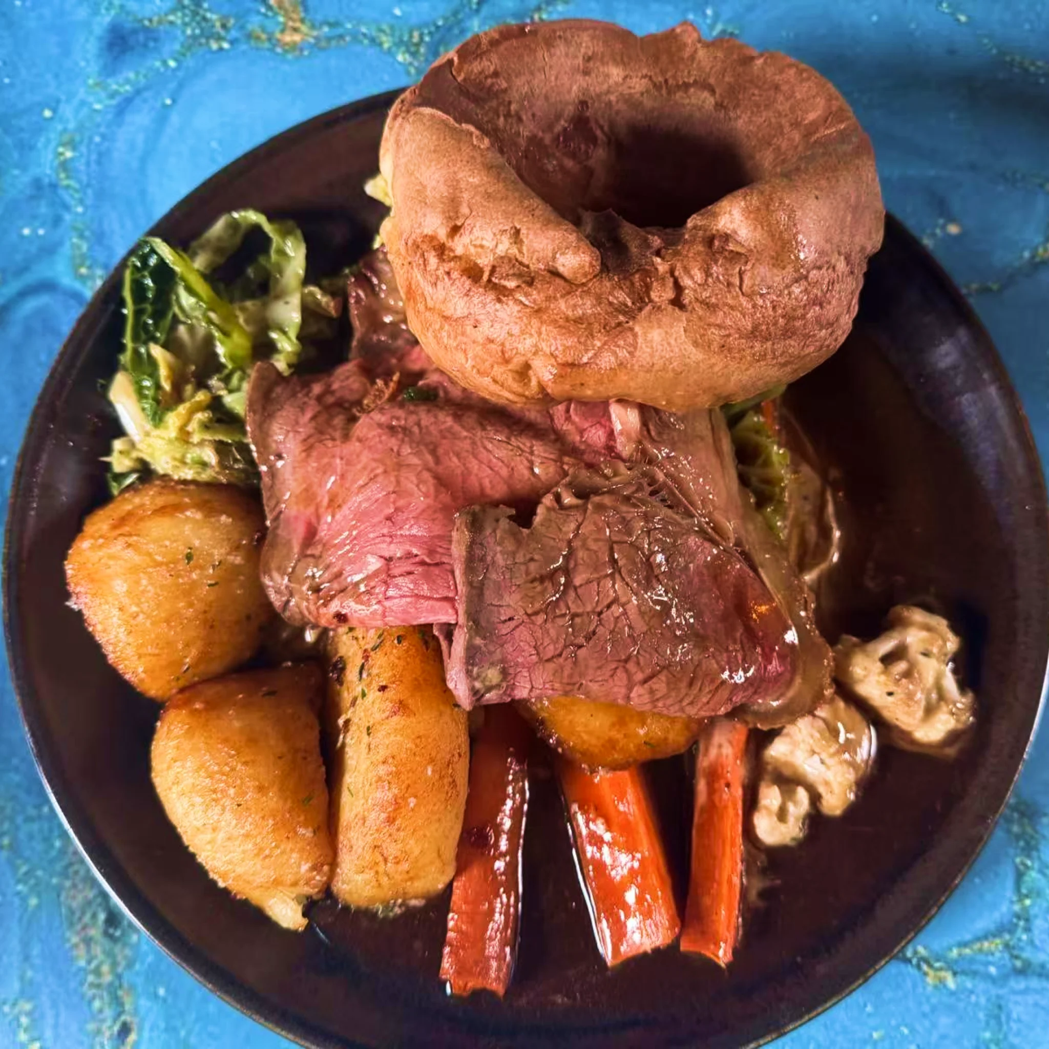 Sunday Roast Beef With Yorkshire Pudding Roast Potatoes Glazed Carrots And Seasonal Greens At The Albion Bristol Clifton Village